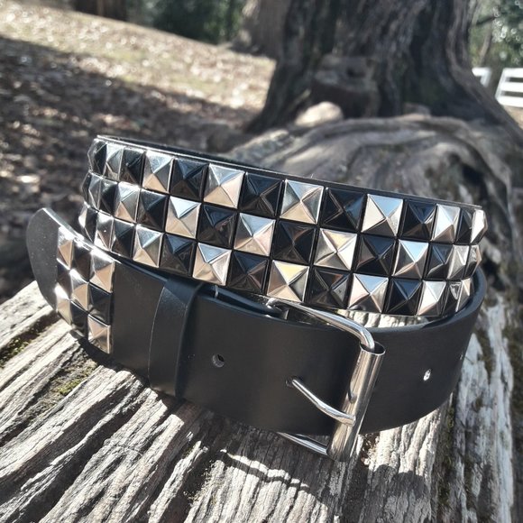 Genuine Leather Belt Metal Studded Rivets Goth Mod Brutalist Grunge Black Belt main image 5